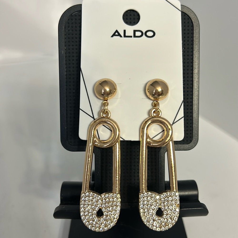 Aldo Gold Tone Safety Pin Design Rhinestones Earrings ~2.5" Macellaria. New - Picture 1 of 6